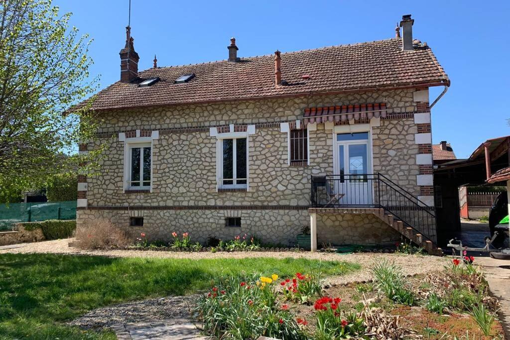 Bourgogne Villa Familiale Saint-Julien-du-Sault エクステリア 写真