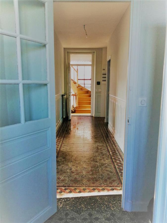 Bourgogne Villa Familiale Saint-Julien-du-Sault エクステリア 写真